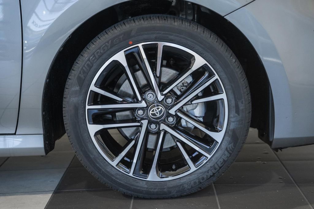 New 2026 Toyota Camry XLE FWD image 16