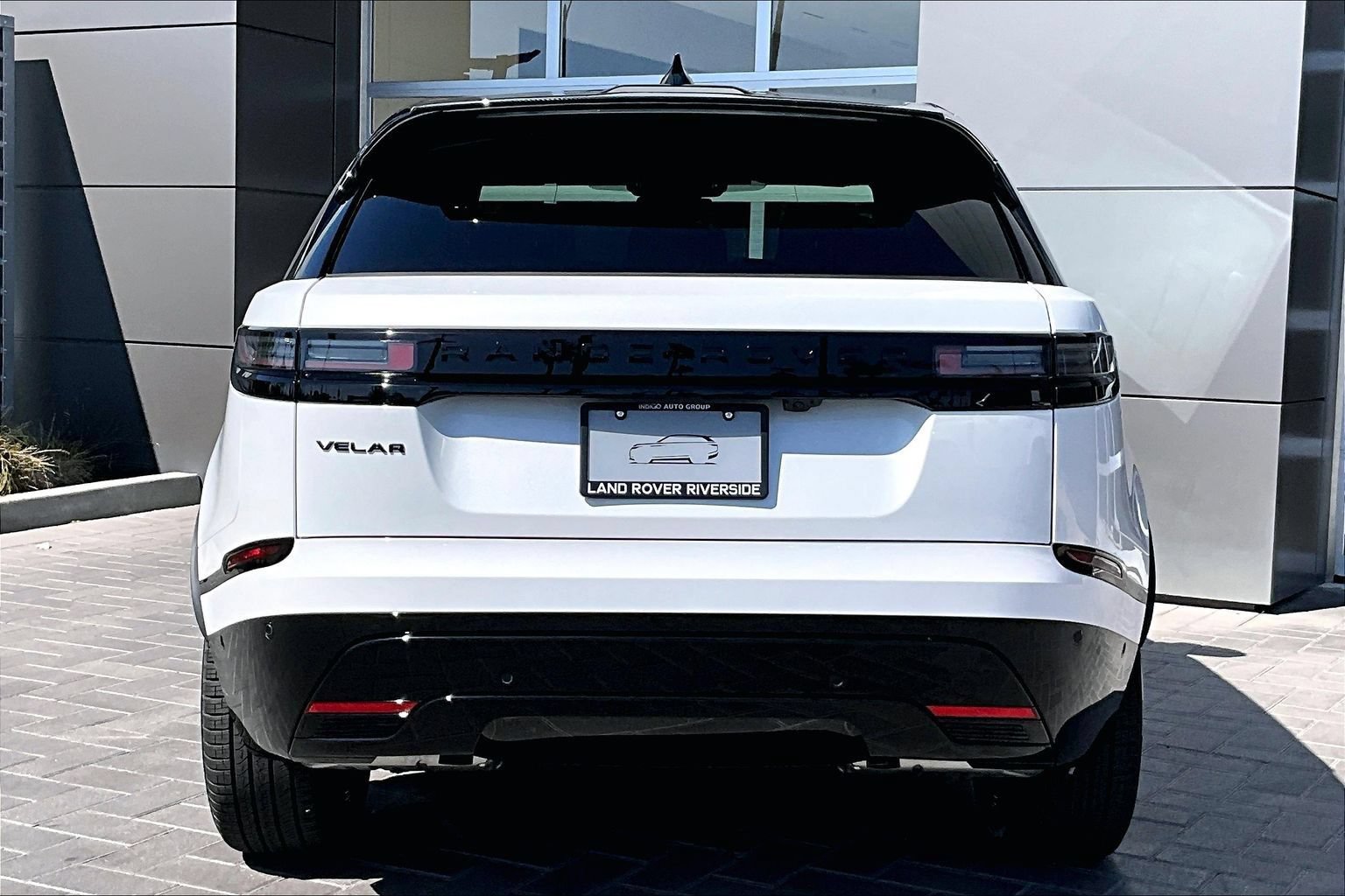 New 2026 Land Rover Range Rover Velar Dynamic SE AWD/4WD image 4
