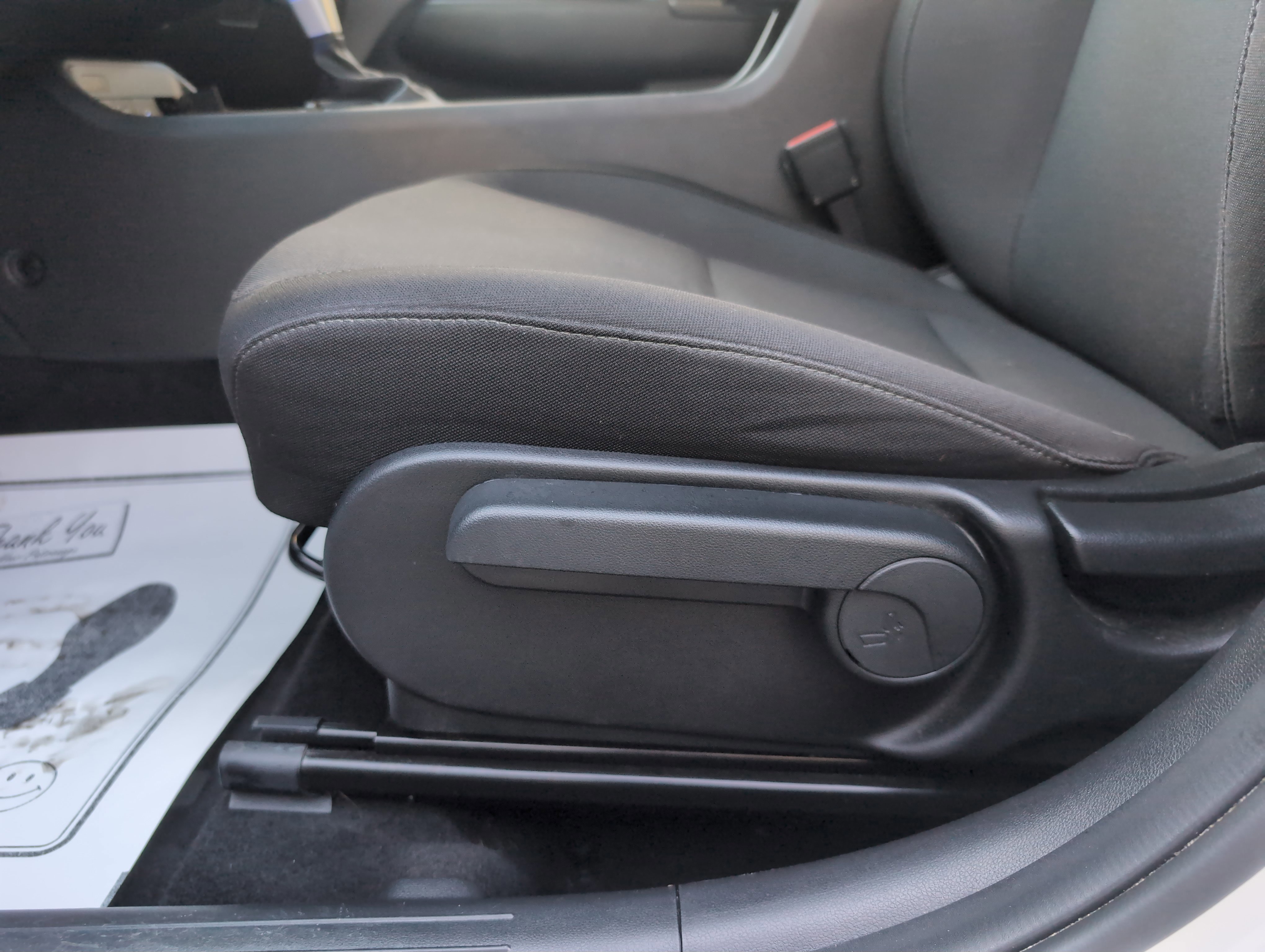 Used 2024 Hyundai Kona SE image 12