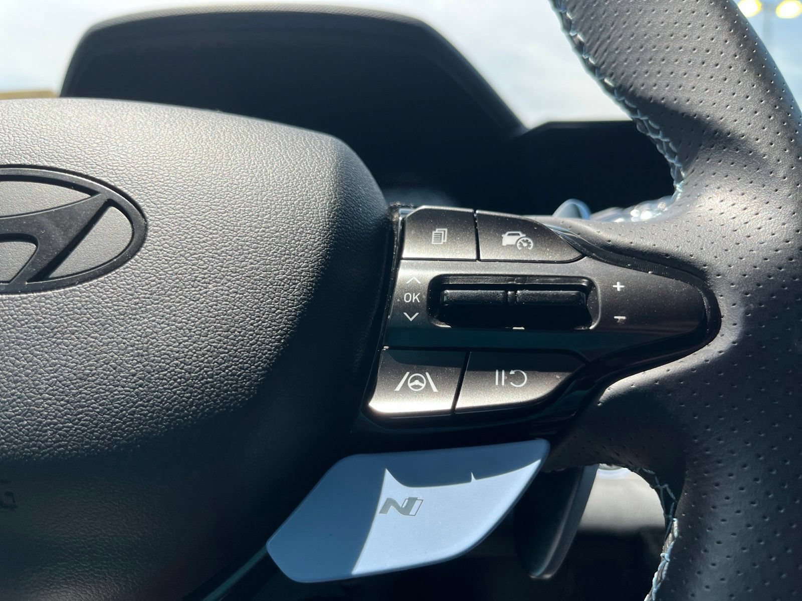 Used 2025 Hyundai Elantra N FWD image 16