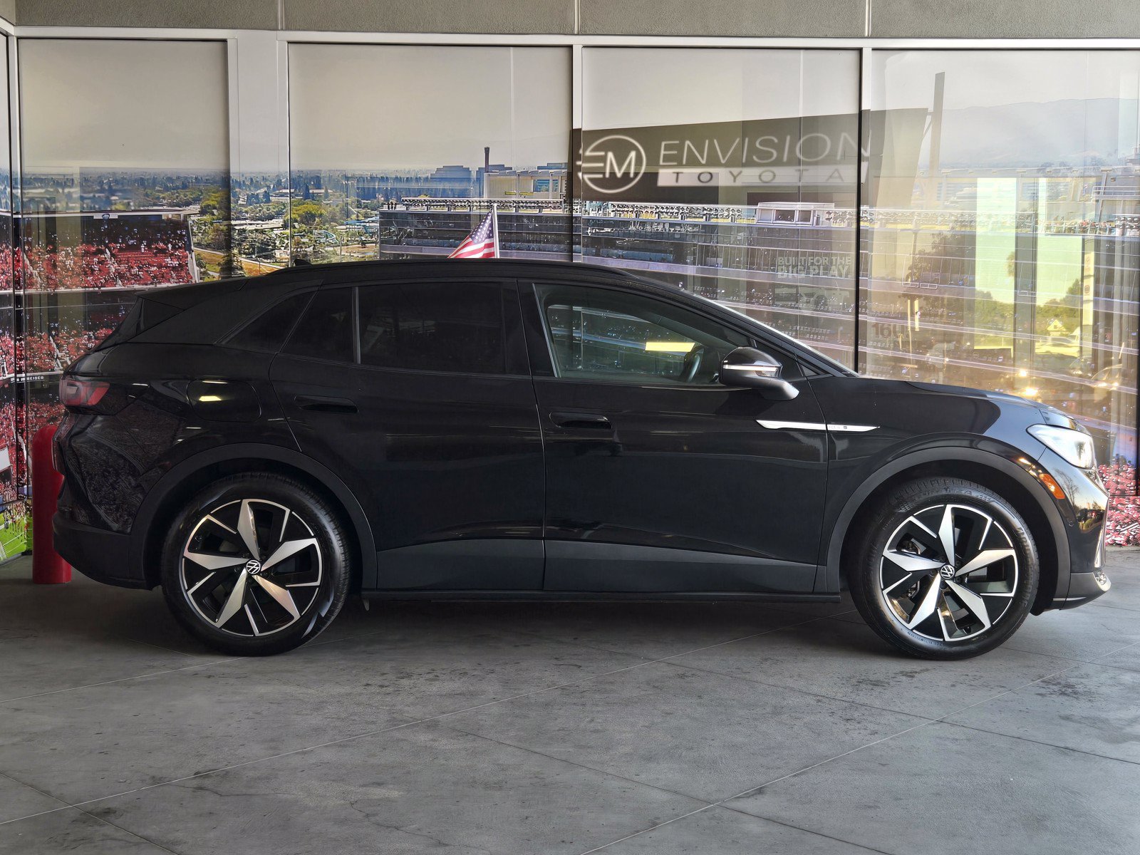 Used 2023 Volkswagen ID.4 S RWD image 4