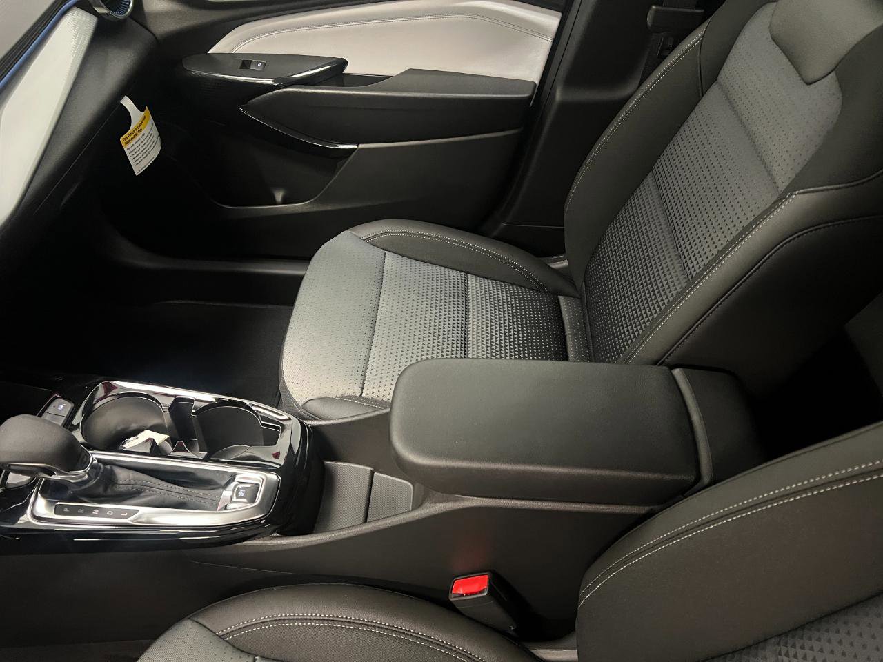 New 2026 Chevrolet Trax LT FWD image 23