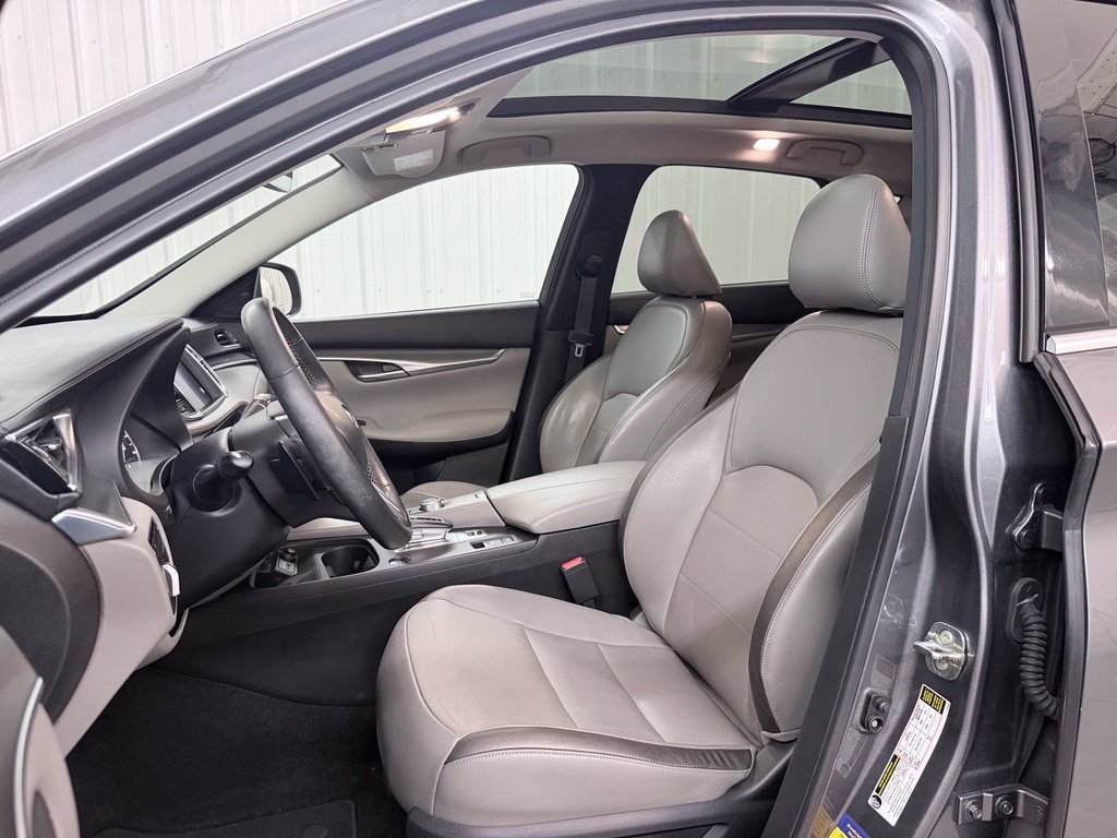 Certified 2023 INFINITI QX50 Luxe FWD image 13