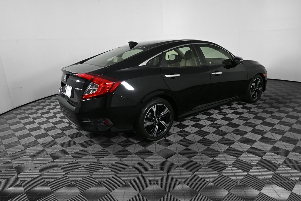 Used 2018 Honda Civic Touring image 24