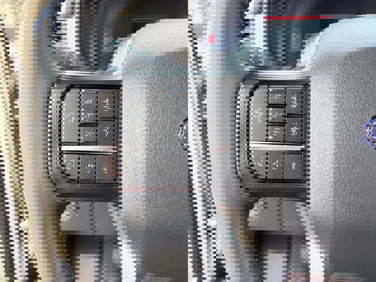 Used 2025 Ford F150 Platinum w/ Equipment Group 702A High image 21