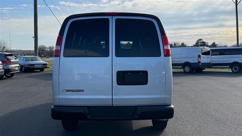Used 2017 Chevrolet Express 2500 LS image 9