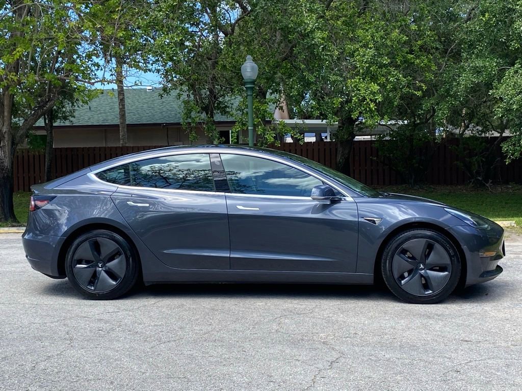 Used 2019 Tesla Model 3 Long Range image 11