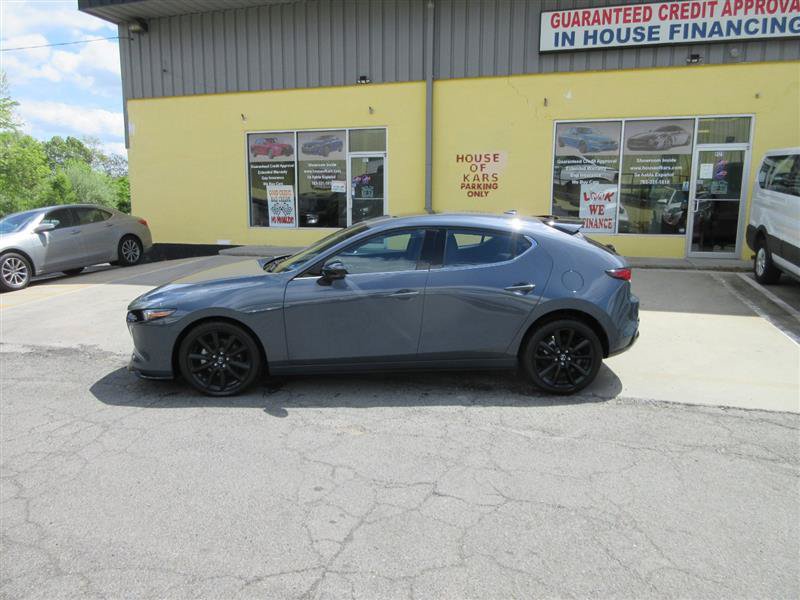 Used 2025 MAZDA MAZDA3 Hatchback w/Premium Plus Pkg AWD/4WD image 2