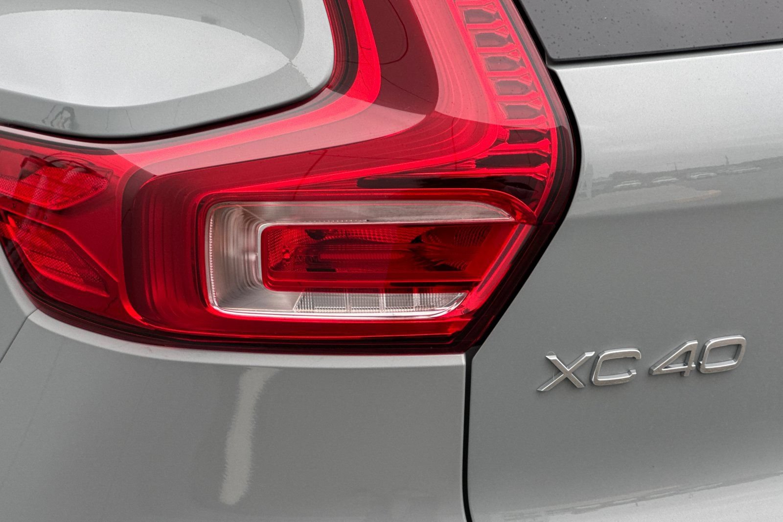 New 2026 Volvo XC40 B5 Plus w/ Protection Package Premier AWD/4WD image 33