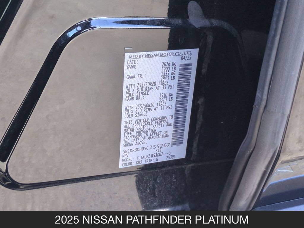 Certified 2025 Nissan Pathfinder Platinum FWD image 25