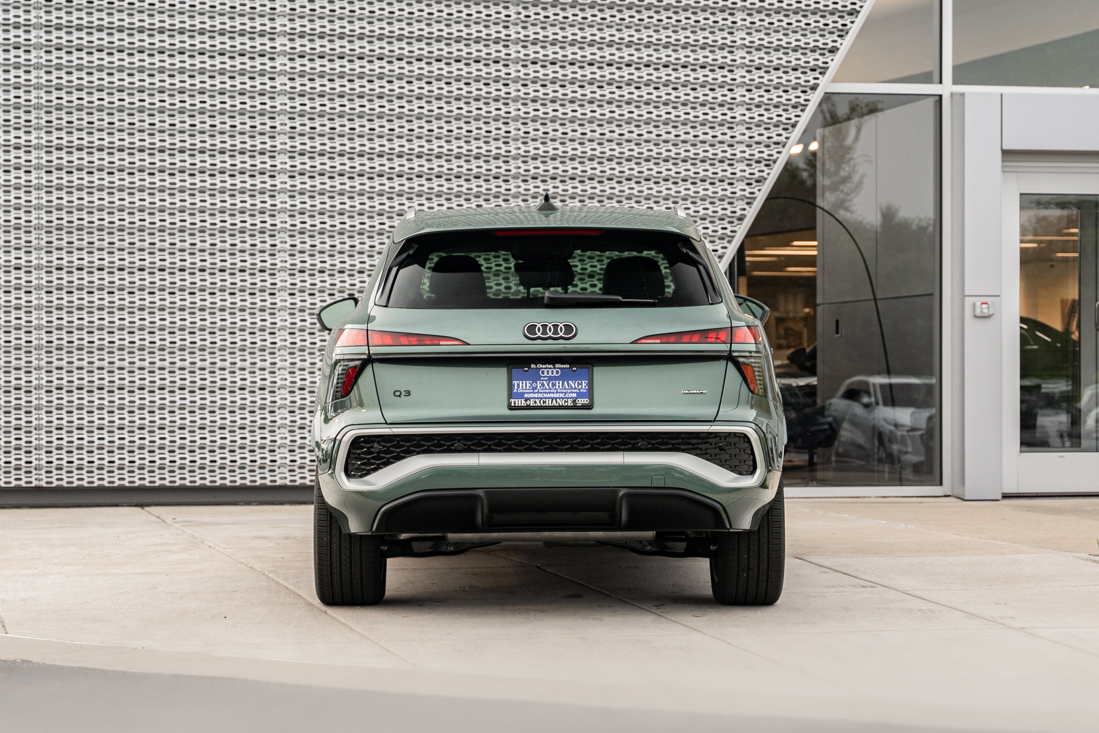 New 2026 Audi Q3 quattro 2.0T AWD/4WD image 24