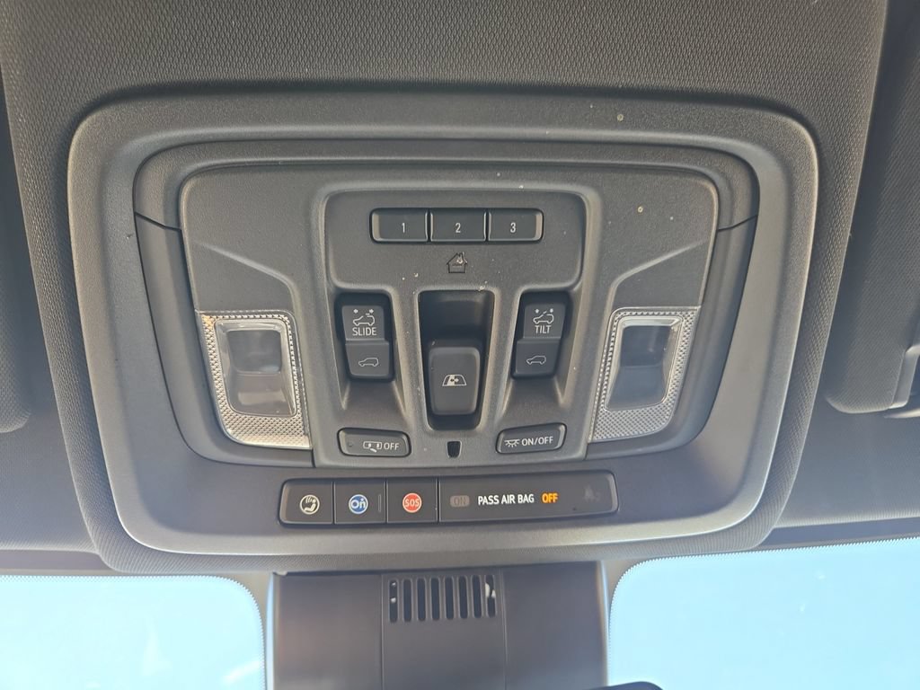 Used 2022 GMC Sierra 1500 AT4 w/ AT4 Preferred Package AWD/4WD image 28