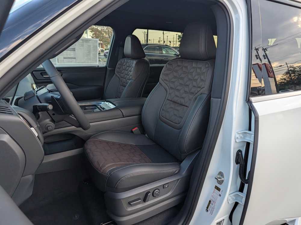New 2026 Nissan Armada Platinum Reserve AWD/4WD image 9
