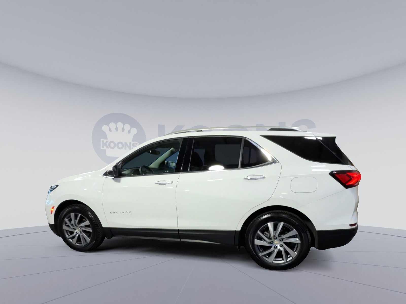 Used 2022 Chevrolet Equinox Premier AWD/4WD image 8