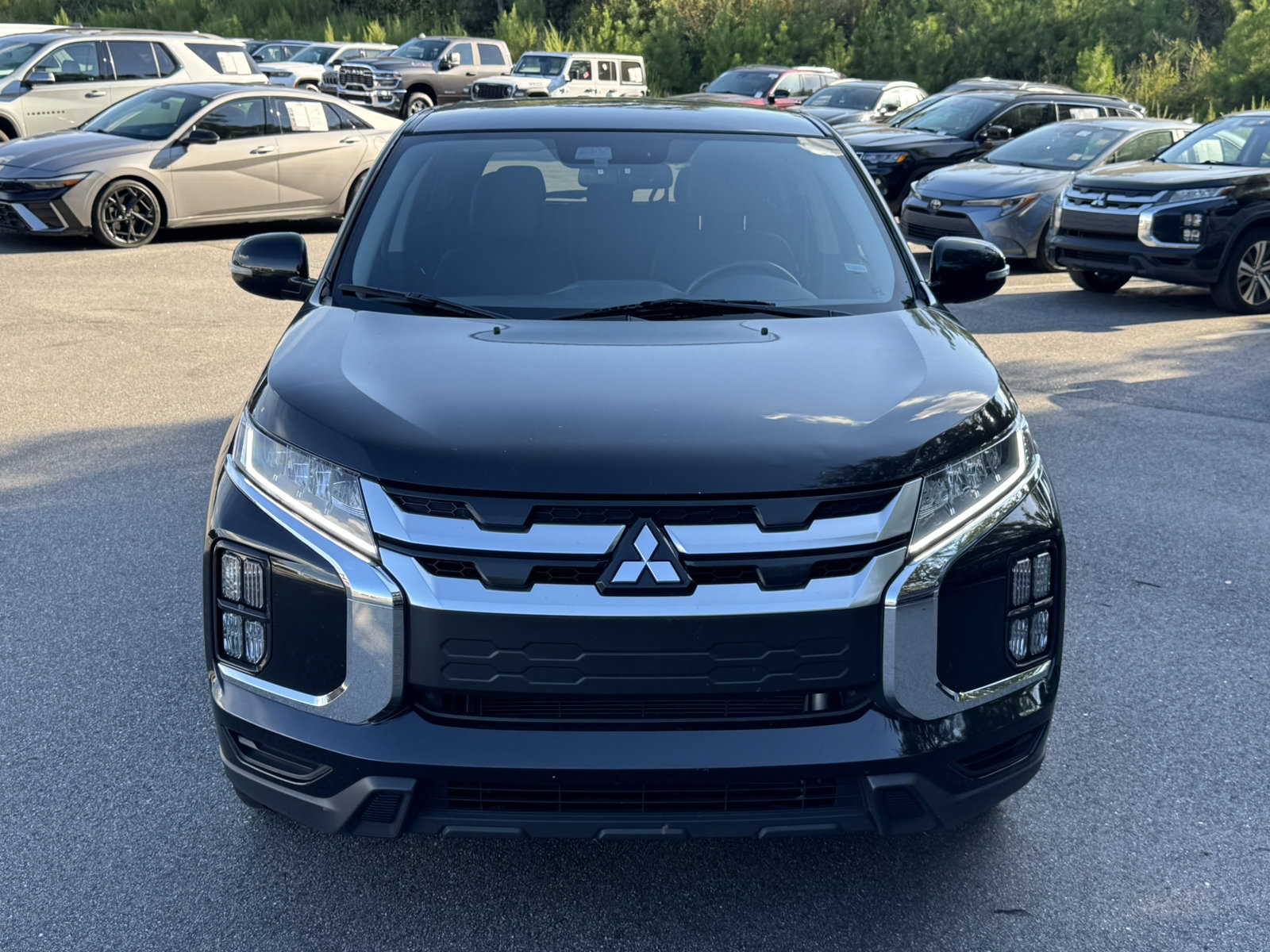 Used 2024 Mitsubishi Outlander Sport SE AWD/4WD image 2
