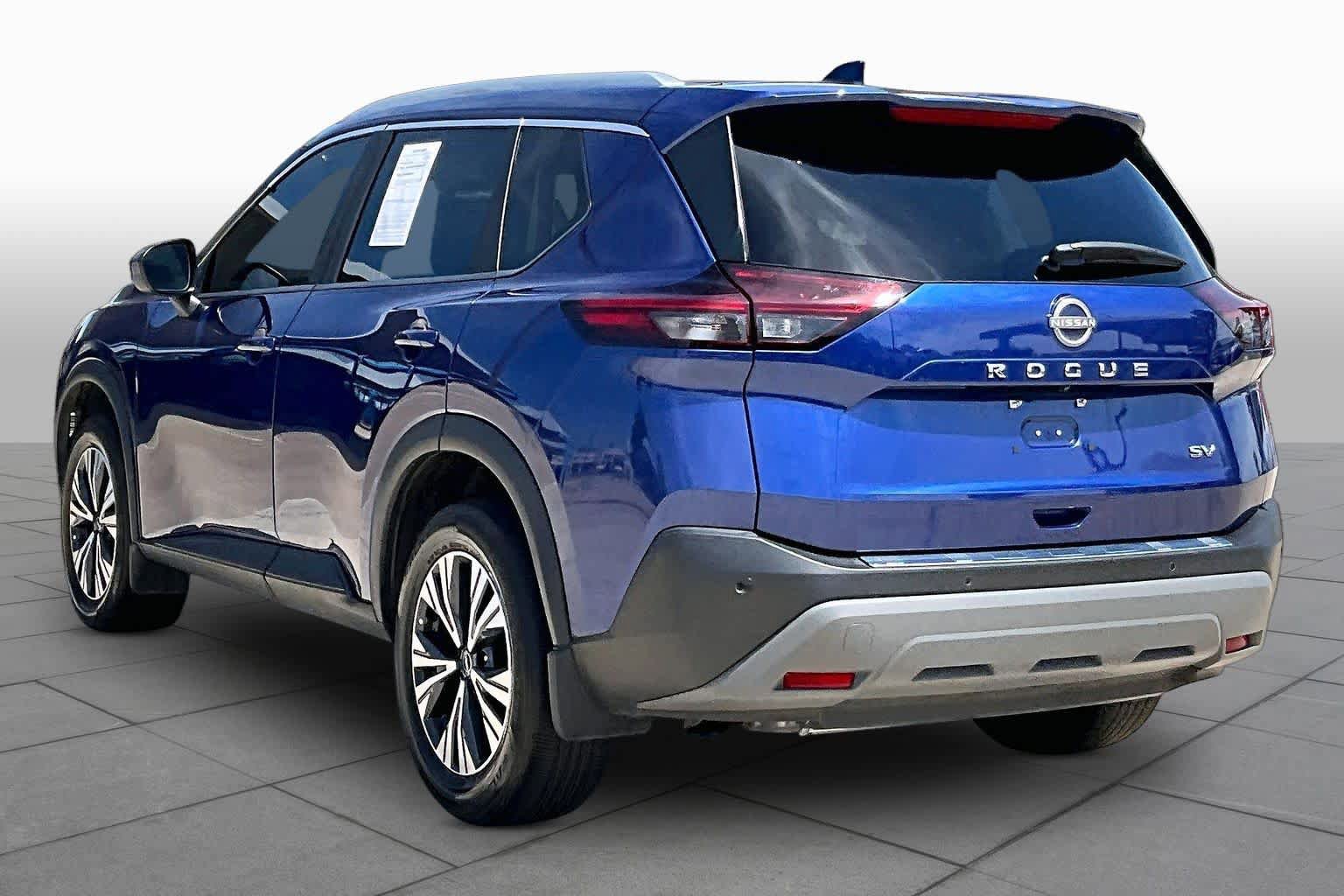 Used 2023 Nissan Rogue SV w/ SV Premium B Package FWD image 12