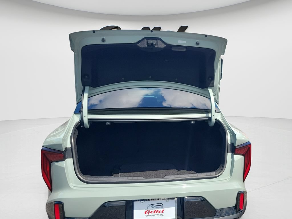 Used 2025 Kia K4 EX w/ GT-Line Sunroof Package FWD image 9