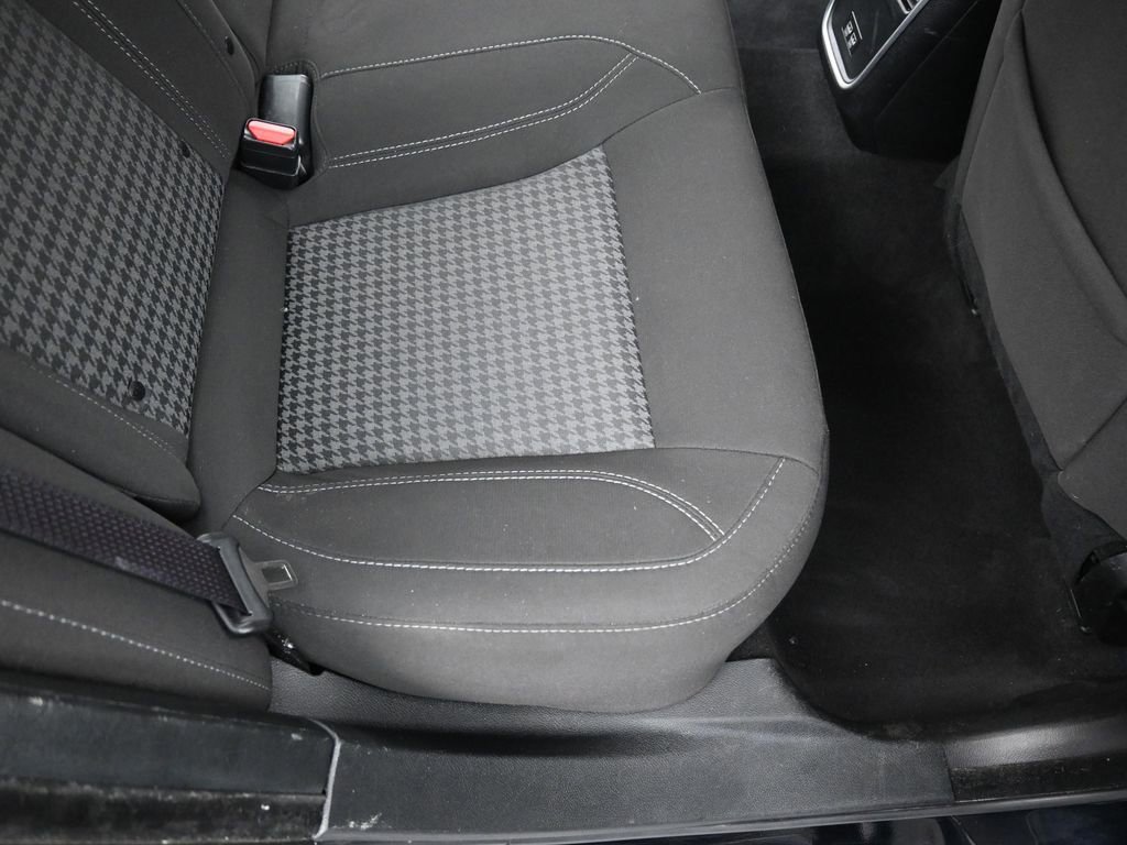 Used 2023 Dodge Charger SXT image 21