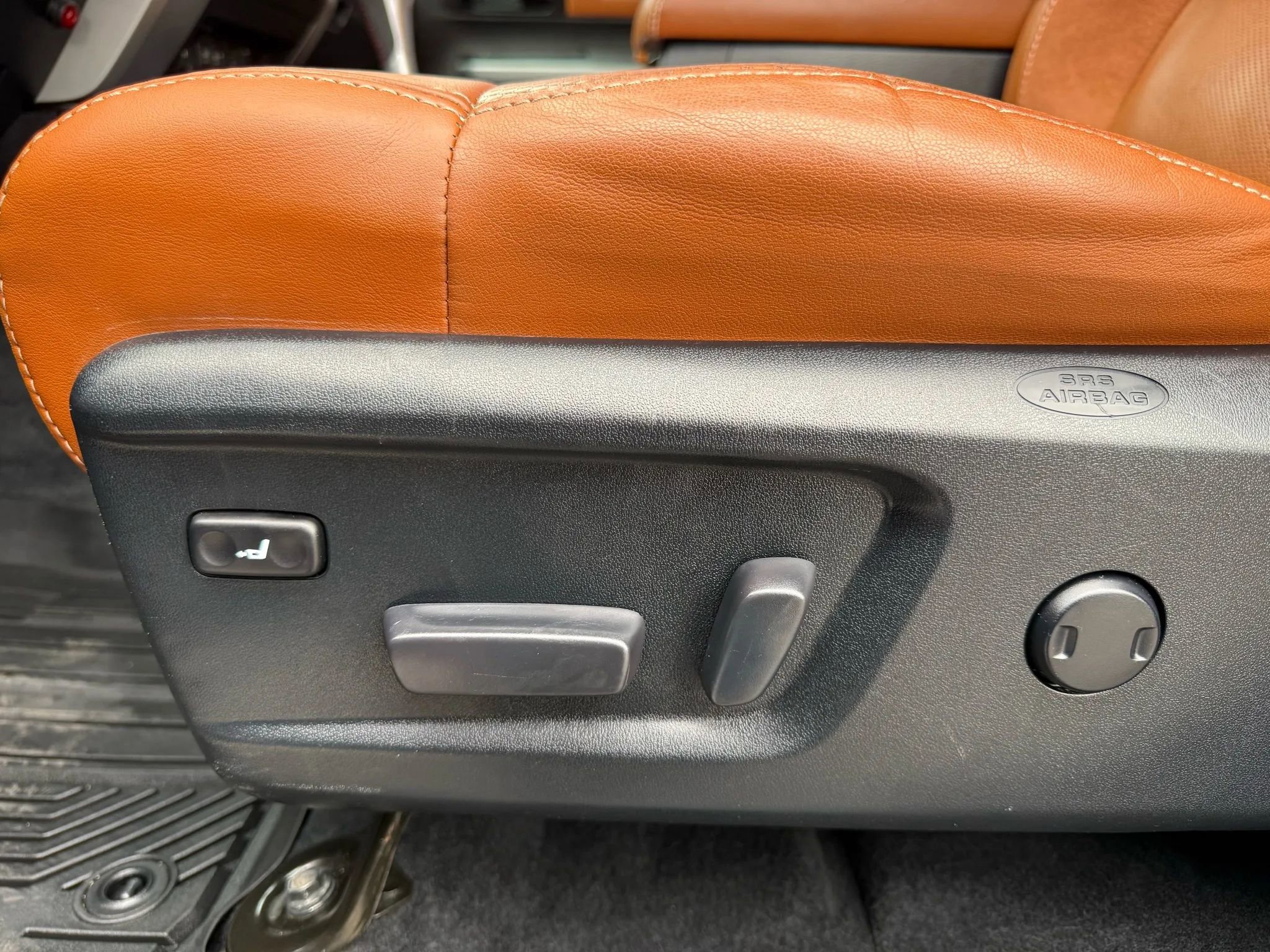 Used 2021 Toyota Tundra 1794 Edition image 65