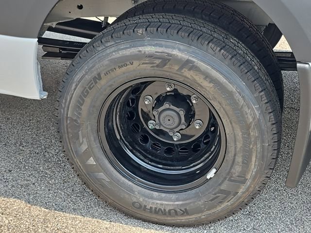 New 2025 Mercedes-Benz Sprinter 4500 image 12