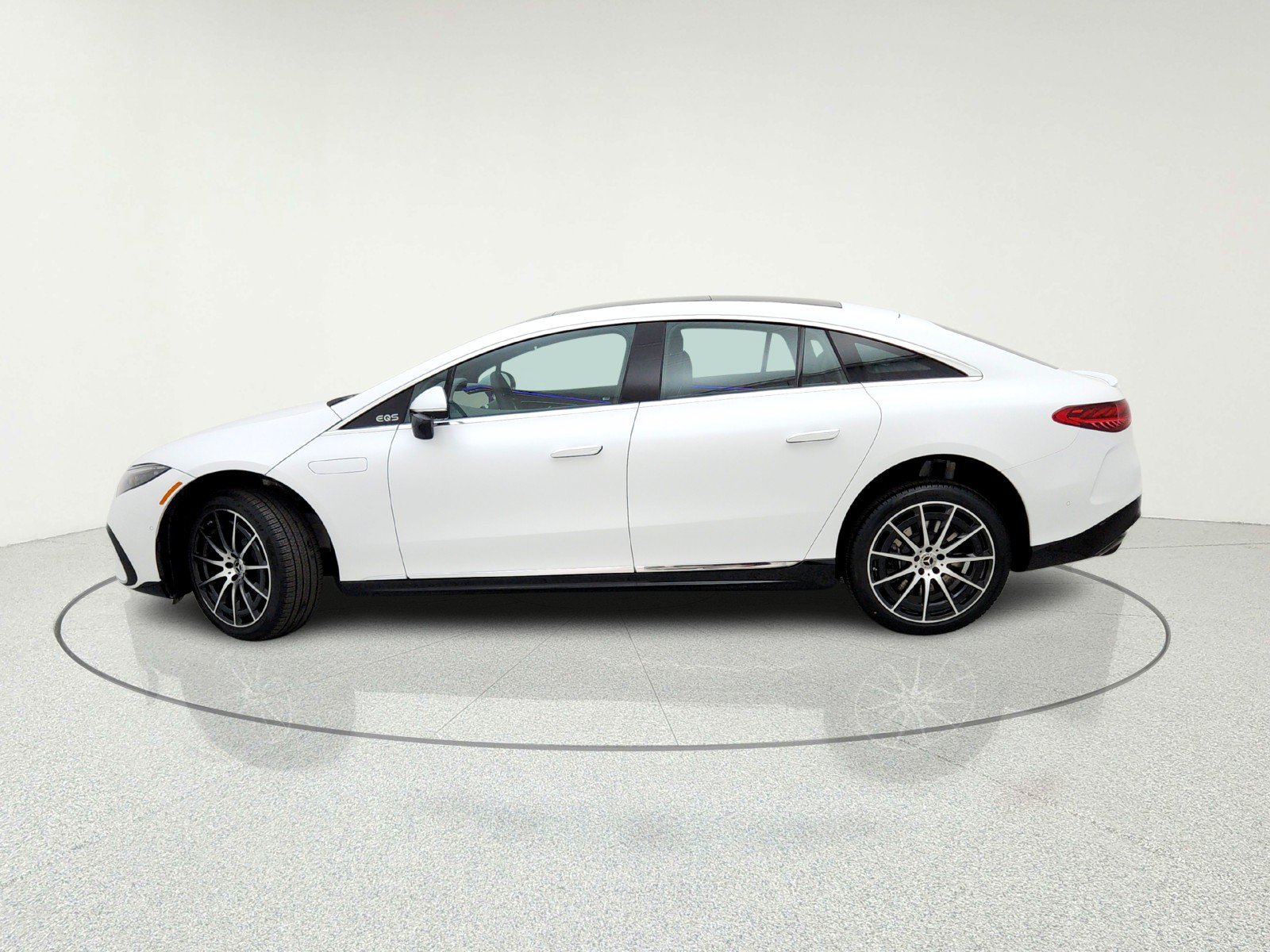 New 2026 Mercedes-Benz EQS 580 4MATIC Sedan image 14