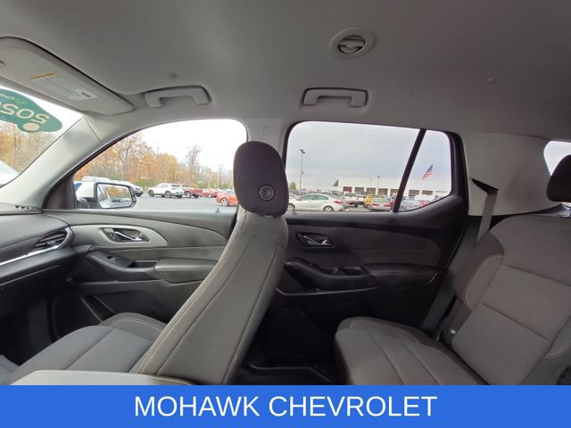 Used 2020 Chevrolet Traverse LT w/ Driver Confidence II Package AWD/4WD image 12