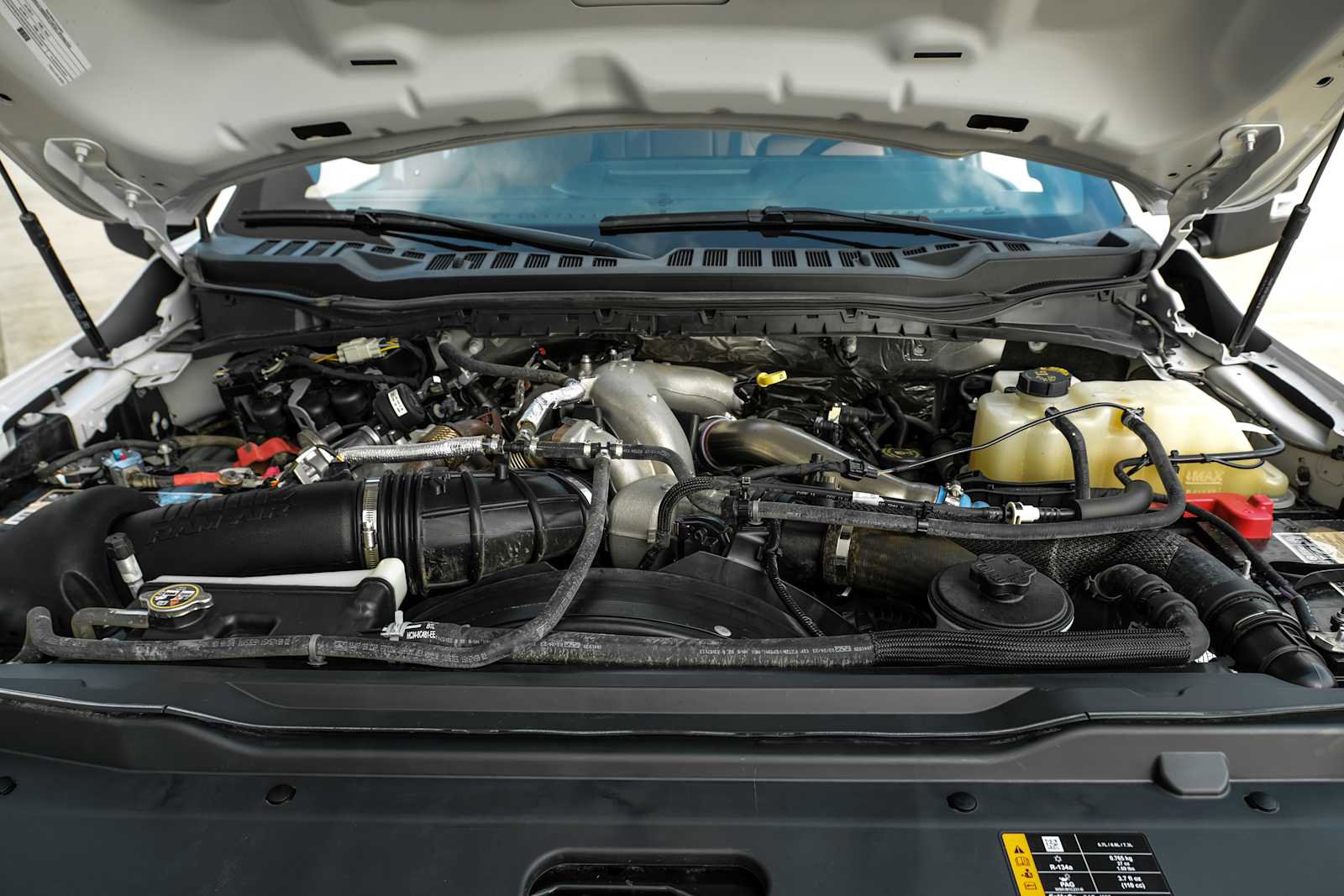 Used 2023 Ford F350 Lariat w/ FX4 Off-Road Package image 50