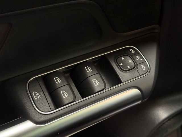 Used 2024 Mercedes-Benz GLA 250 4MATIC image 15