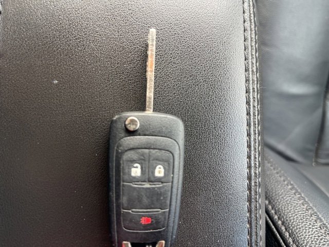 Used 2017 Chevrolet Equinox LS image 18