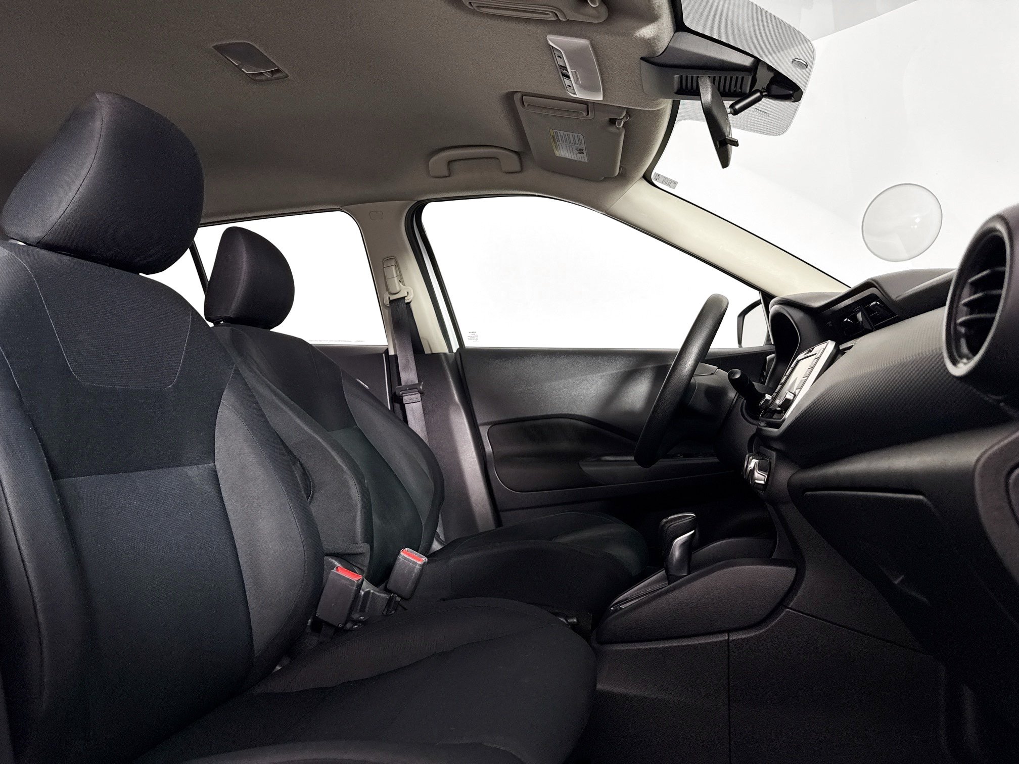 Used 2023 Nissan Kicks S FWD image 29