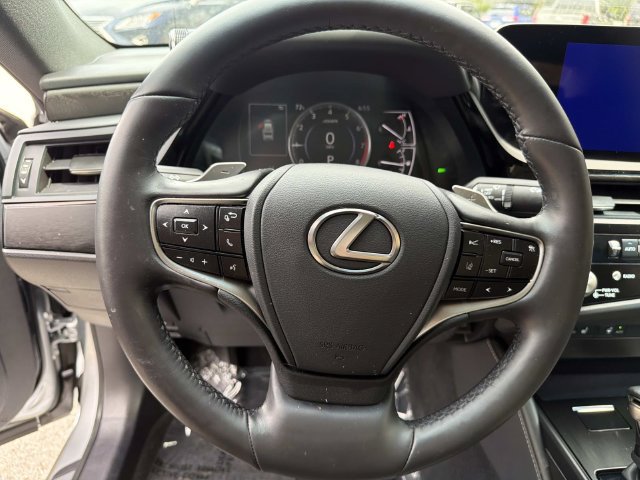 Certified 2024 Lexus ES 350 w/ Premium Package FWD image 25