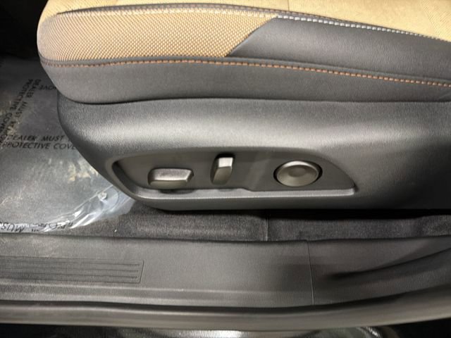 New 2026 Chevrolet Equinox ACTIV w/ Convenience Package III image 21