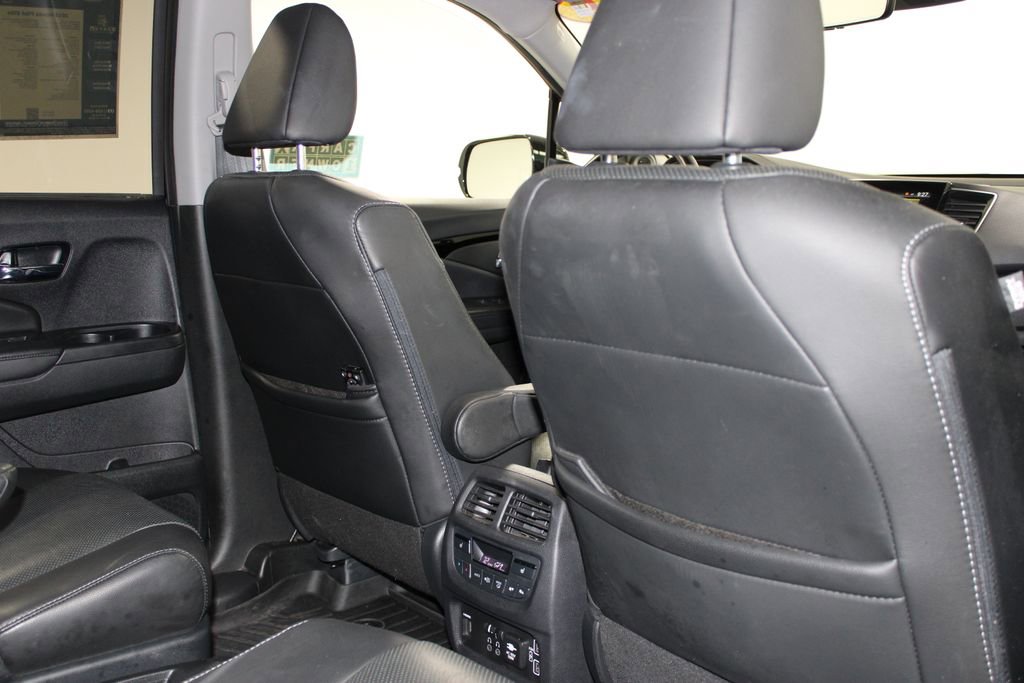 Used 2019 Honda Pilot Elite image 34