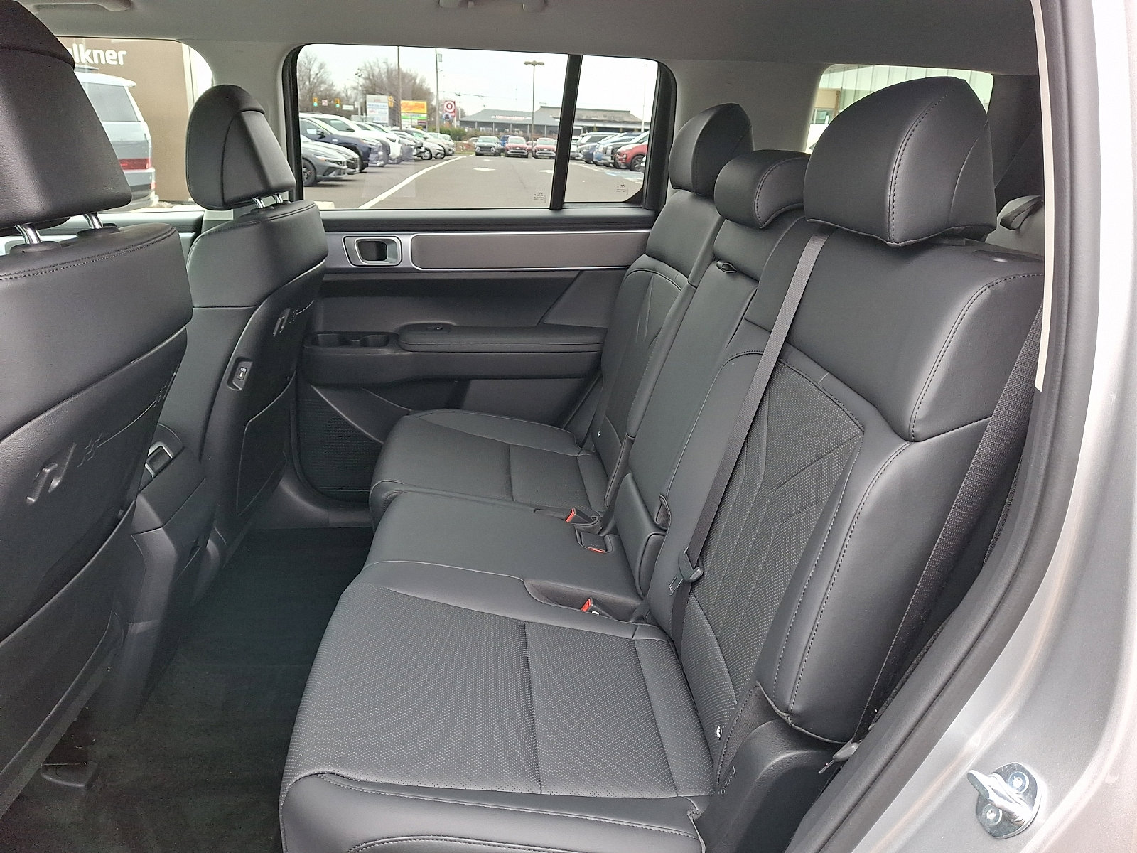 Certified 2025 Hyundai Santa Fe SEL image 11