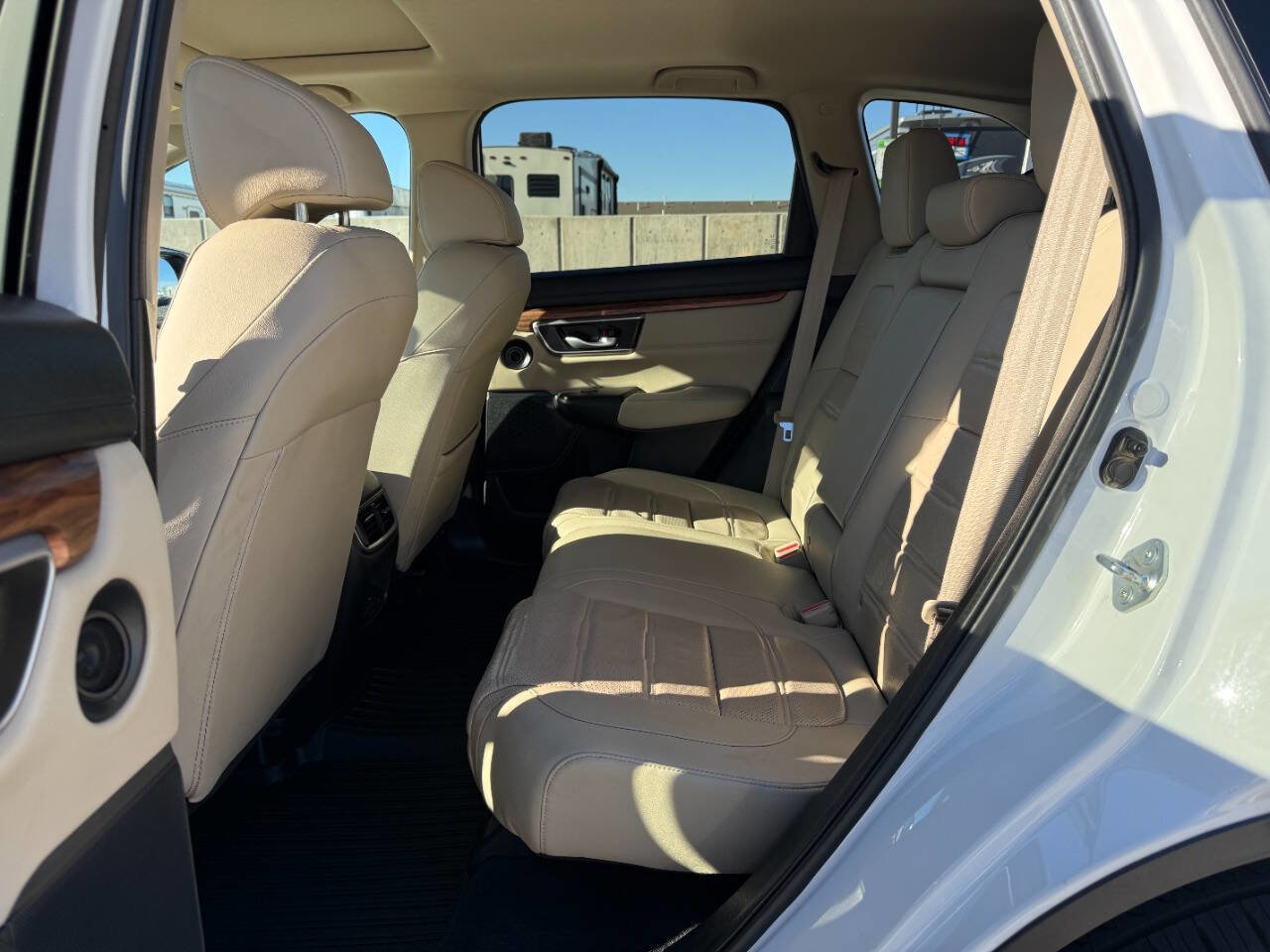 Used 2022 Honda CR-V Touring image 18