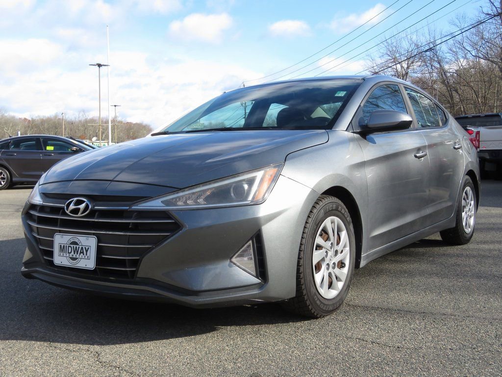 Used 2019 Hyundai Elantra SE w/ Cargo Package