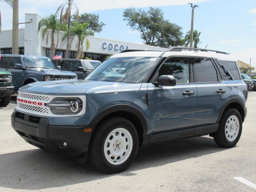 Certified 2025 Ford Bronco Sport Heritage w/ Convenience Package image 3