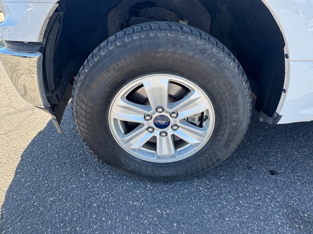 Used 2018 Ford F150 XLT w/ Trailer Tow Package image 24