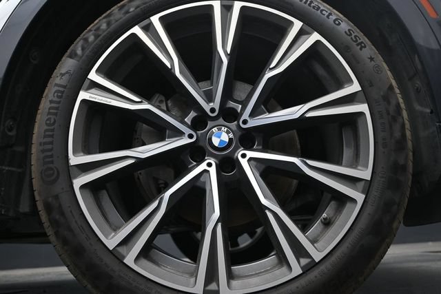 Used 2020 BMW X7 xDrive40i w/ Premium Package AWD/4WD image 9