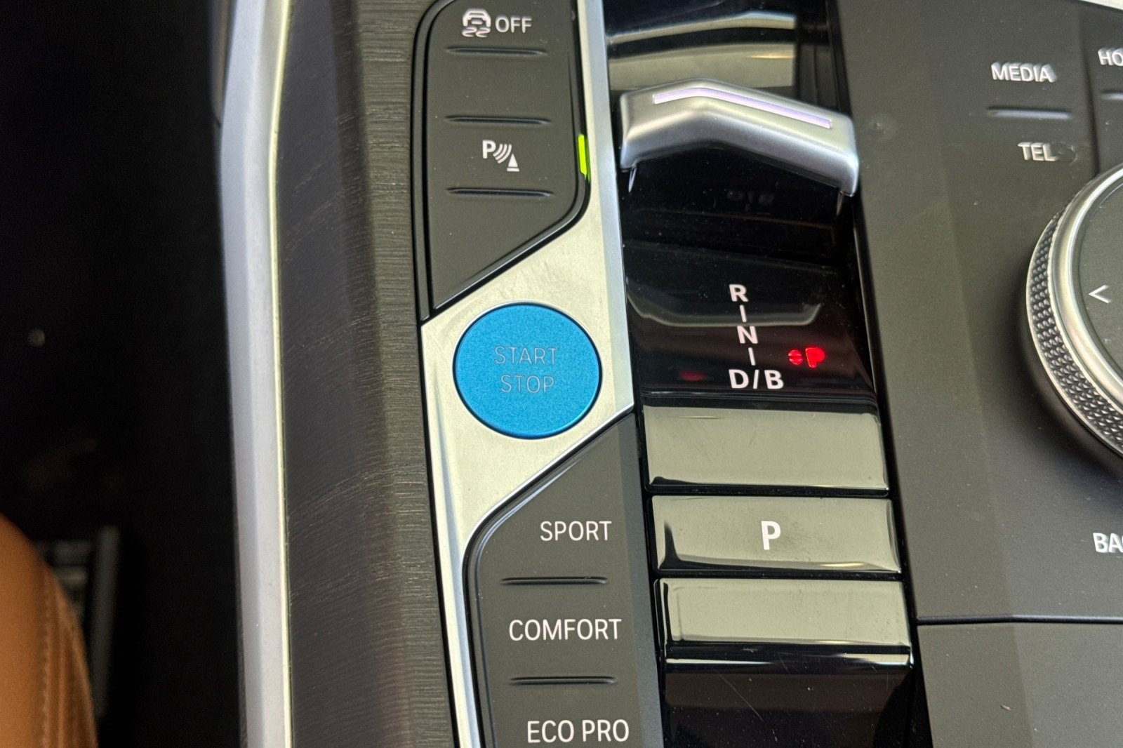 Used 2023 BMW i4 eDrive35 w/ Premium Package RWD image 33