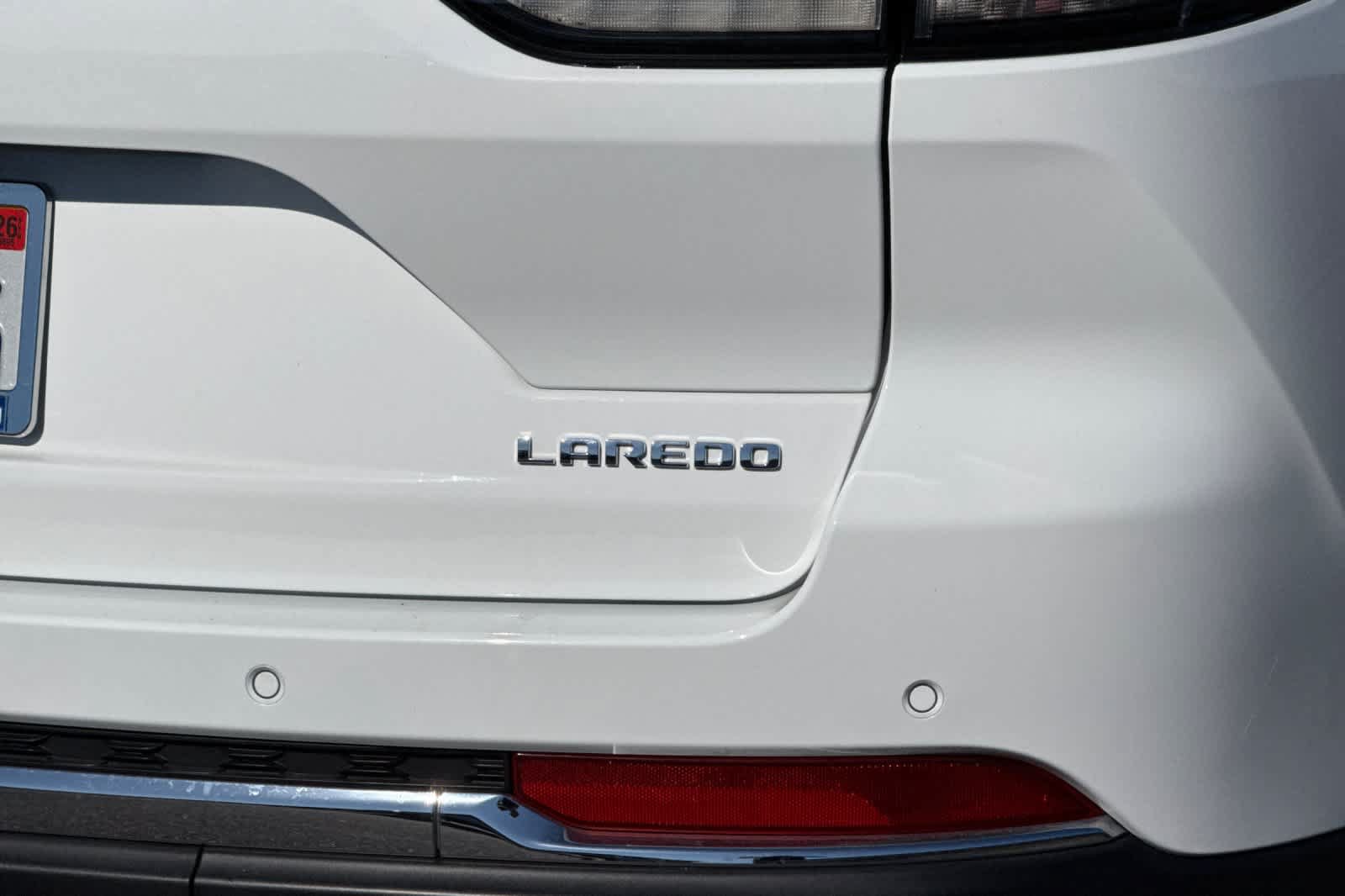 Used 2024 Jeep Grand Cherokee Laredo X AWD/4WD image 33