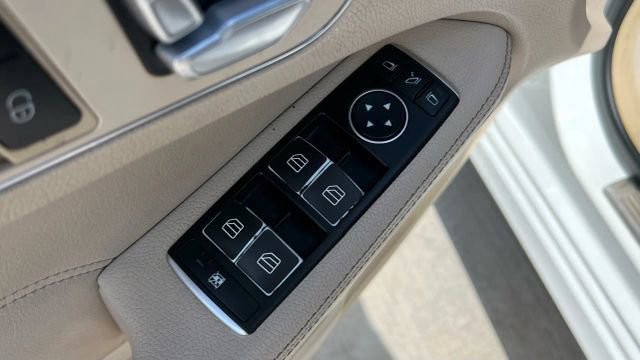 Used 2015 Mercedes-Benz E 350 4MATIC Sedan image 63