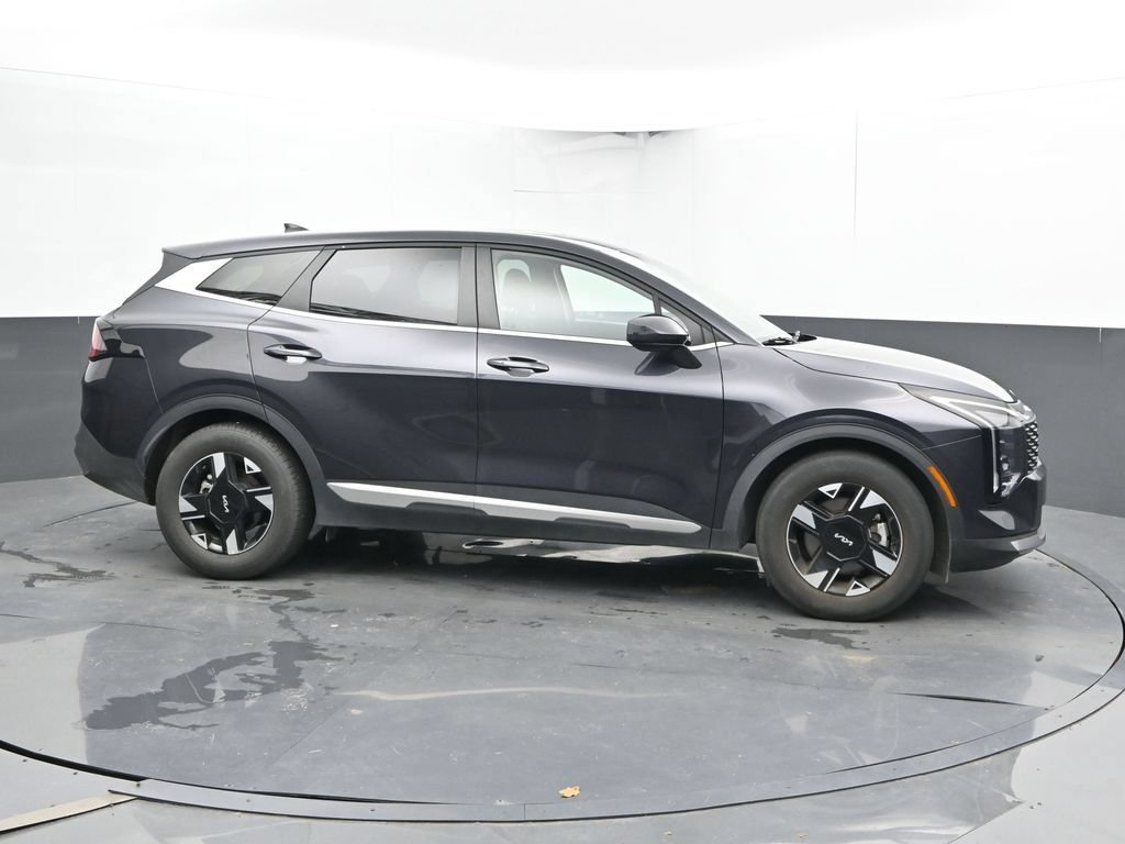 Used 2026 Kia Sportage LX FWD image 4