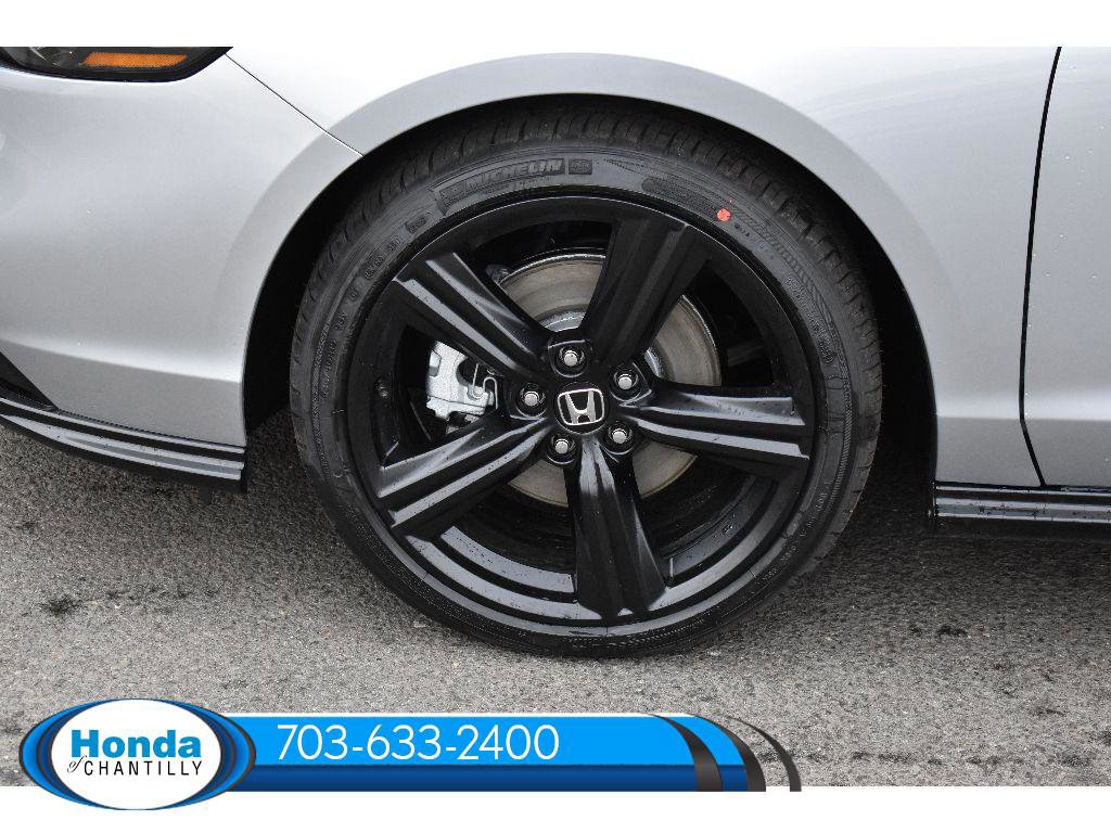 New 2026 Honda Accord Hybrid Sport-L FWD image 33