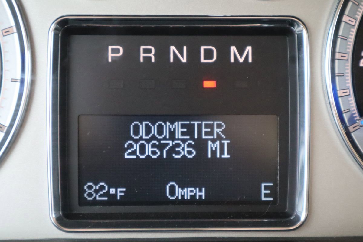 Used 2012 Cadillac Escalade EXT Luxury image 45