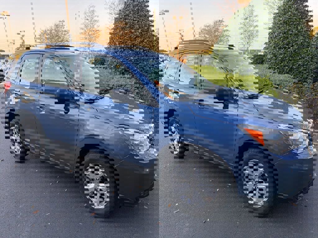 Used 2016 Subaru Forester 2.5i w/ Alloy Wheel Package image 2