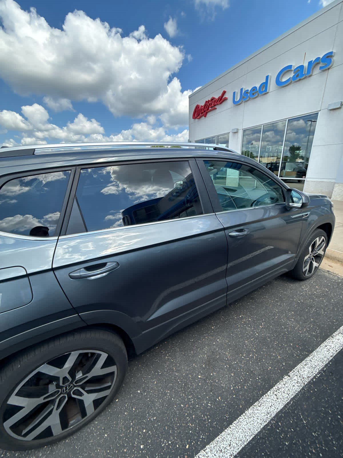 Used 2022 Volkswagen Taos SEL AWD/4WD image 8
