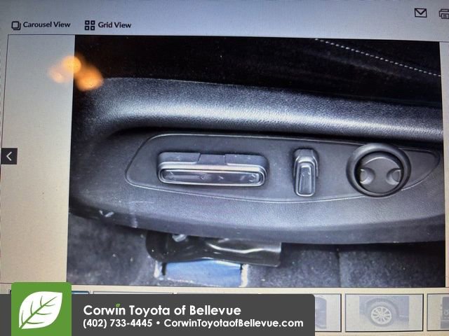 Used 2025 Honda CR-V EX image 14