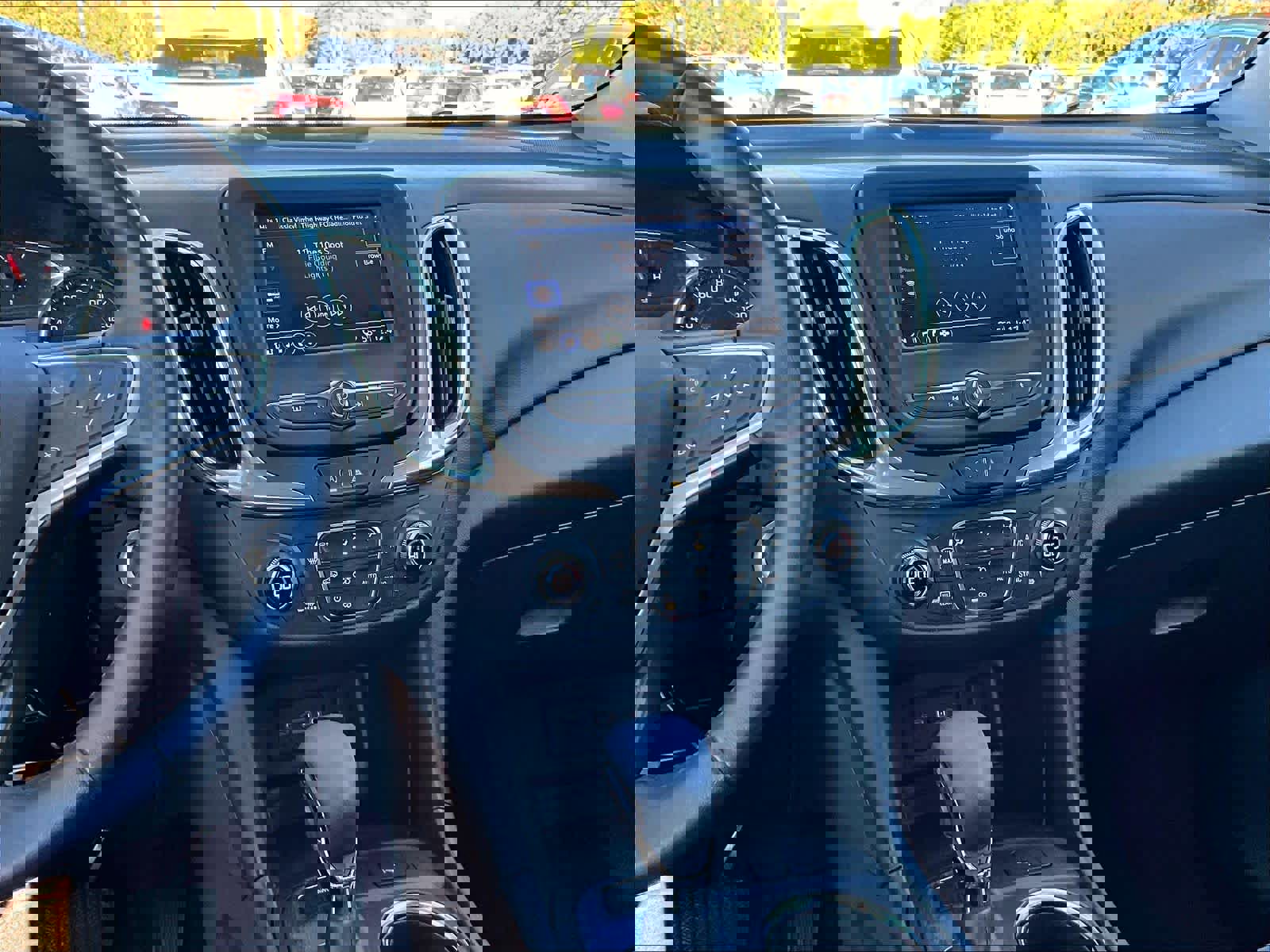 Used 2022 Chevrolet Equinox LT image 18