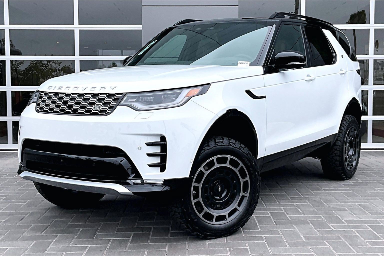 New 2026 Land Rover Discovery Limited Edition